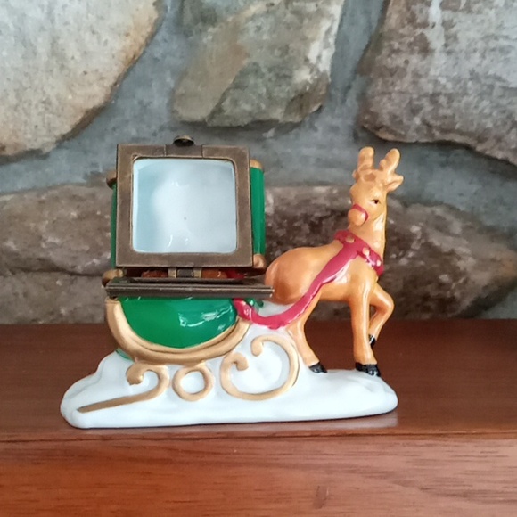 Midwest of Canon Falls Hinged Santa Sleigh Trinket Box - Picture 5 of 7
